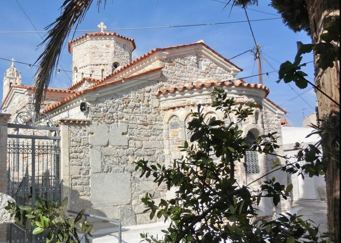Ανδριανός: Απάντηση της Λ. Μενδώνη για τα έργα στον Ιερό Ναό Ταξιαρχών και το ρωμαϊκό μνημείο στην Ερμιόνη Ανδριανός: Απάντηση της Λ. Μενδώνη για τα έργα στον Ιερό Ναό Ταξιαρχών και το ρωμαϊκό μνημείο στην Ερμιόνη