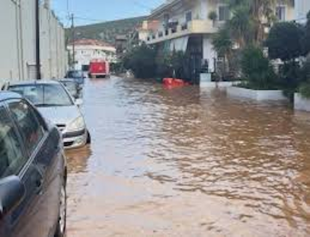 ΕΡΜΙΟΝΗ – ΑΝΑΡΩΤΙΟΜΑΣΤΕ