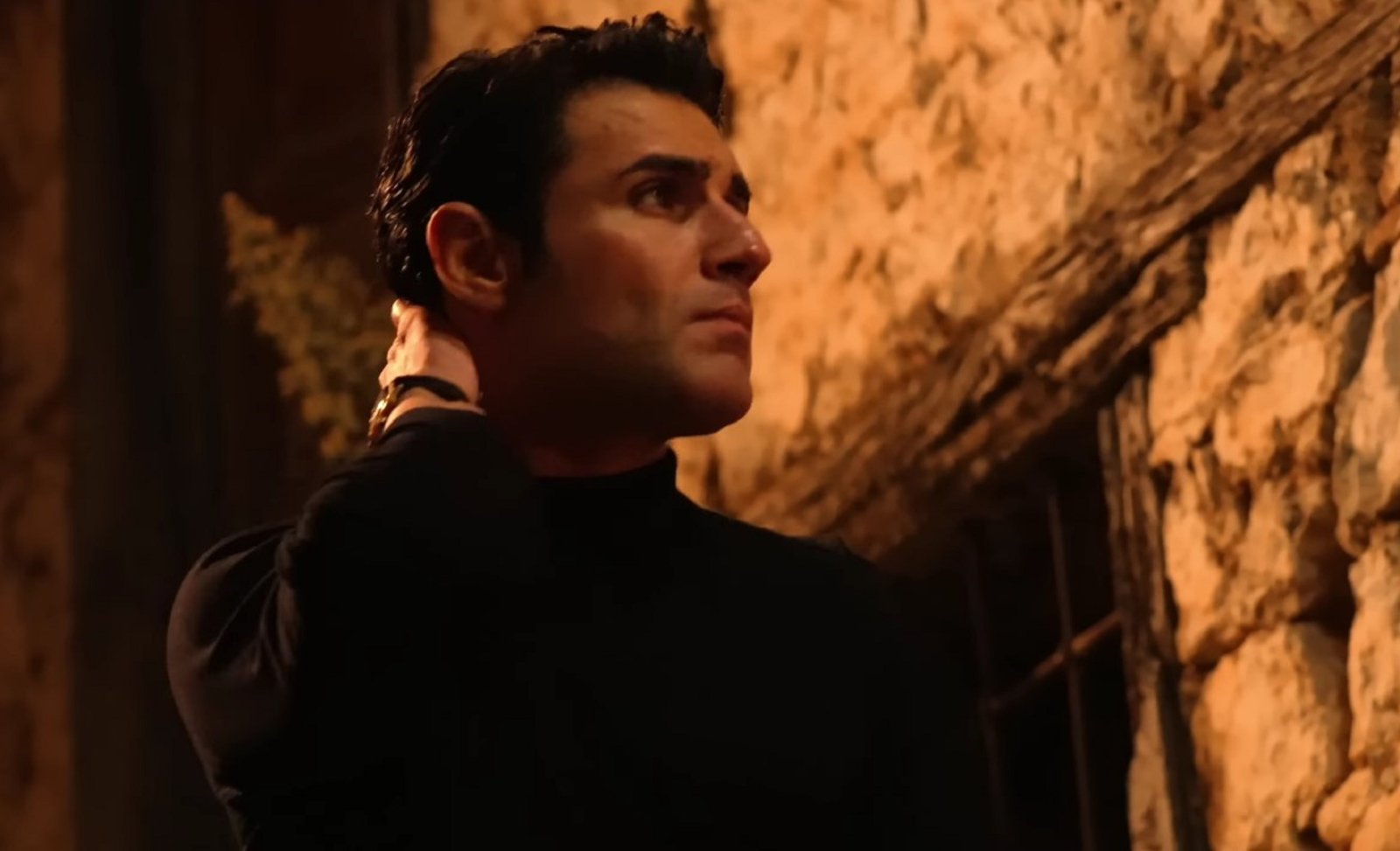 «Μ’ Ακούς;»: Το νέο βίντεο κλιπ με φόντο το Ναύπλιο