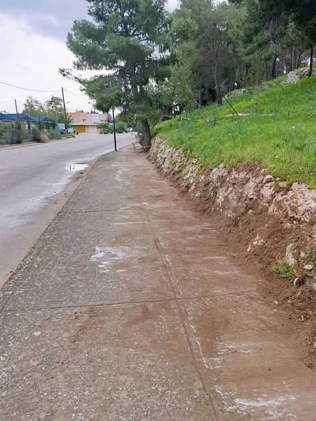 ΠΟΛΛΑ  ΕΡΓΑ  ΣΤΗΝ ΕΡΜΙΟΝΙΔΑ