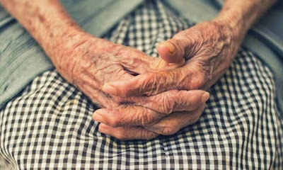 Τρίτη ηλικία σε αδιέξοδο: Χωρίς  δημόσιες δομές ηλικιωμένων