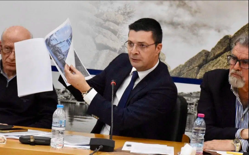 ΝΑΥΠΛΙΟ – ΠΑΛΙ  ΑΚΟΥΣΑΜΕ  ΓΙΑ  ΜΑΥΡΑ  ΧΡΗΜΑΤΑ