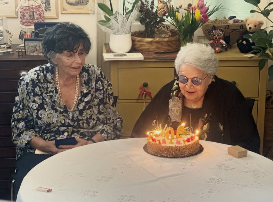 Με αφορμή τα γενέθλια και την ονομαστική γιορτή της ιδρύτριας του ΙΒΠ, Ιωάννας Παπαντωνίου