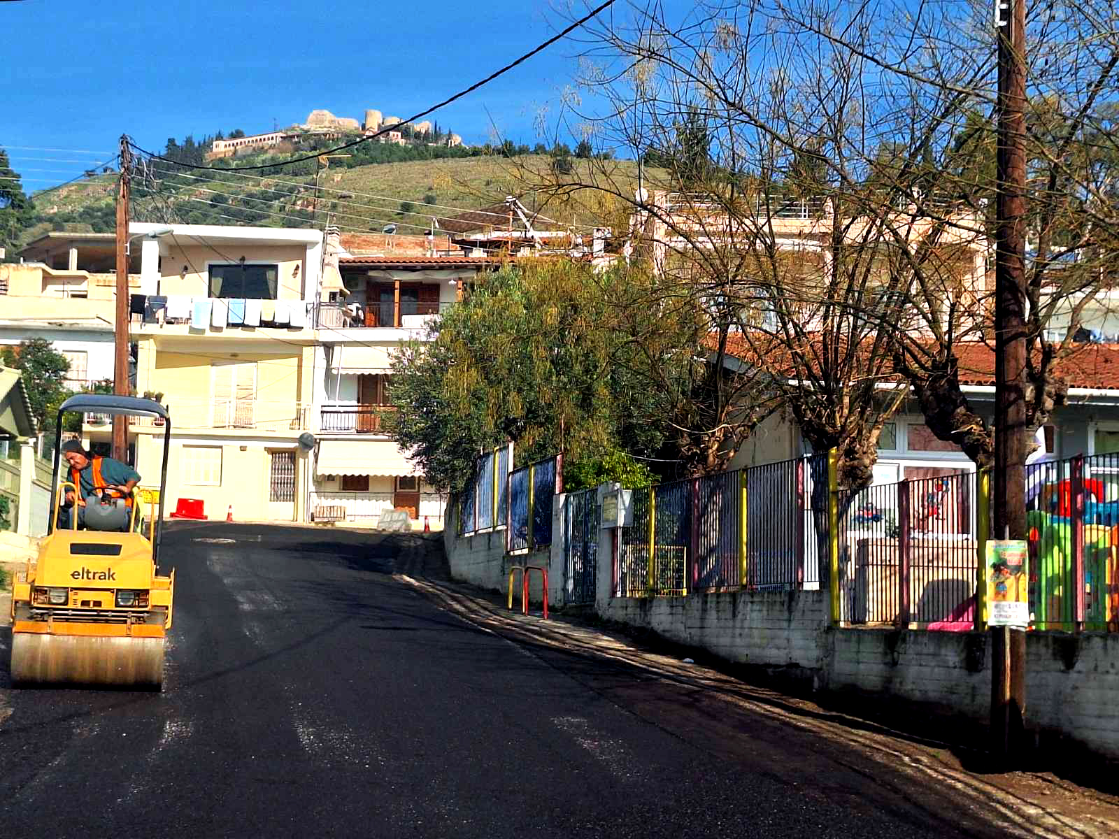 ΕΡΓΟΤΑΞΙΟ  ΤΟ  ΑΡΓΟΣ –  ΕΡΓΑ  ΟΔΟΠΟΙΙΑΣ