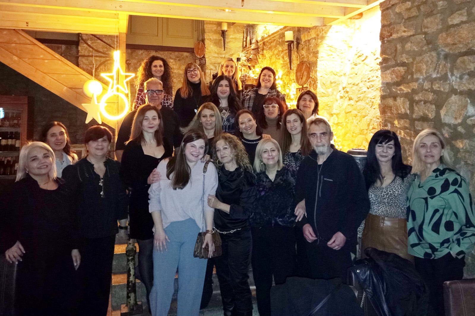 TO 3o ΔΗΜΟΤΙΚΟ  ΑΡΓΟΥΣ  ΕΚΟΨΕ  ΤΗΝ ΠΙΤΑ  ΤΟΥ