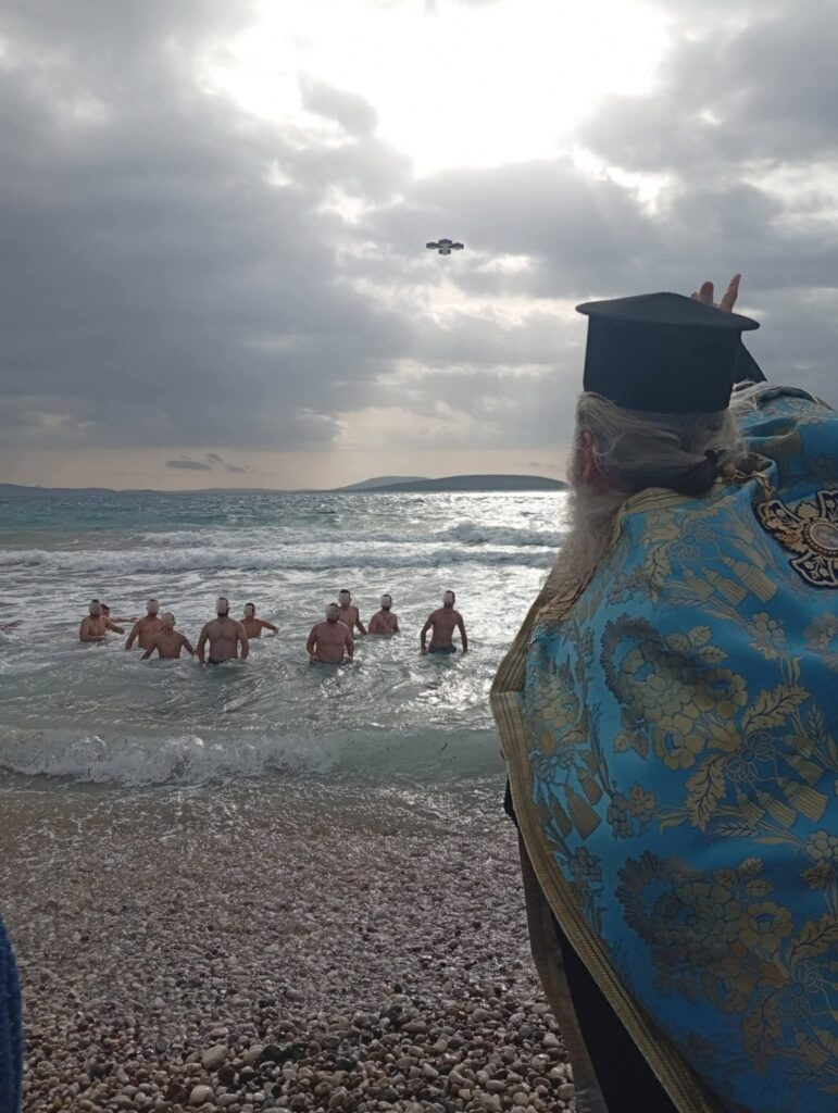 Η Αργολίδα γιόρτασε τα Θεοφάνια – Φωτογραφίες από τον αγιασμό των υδάτων