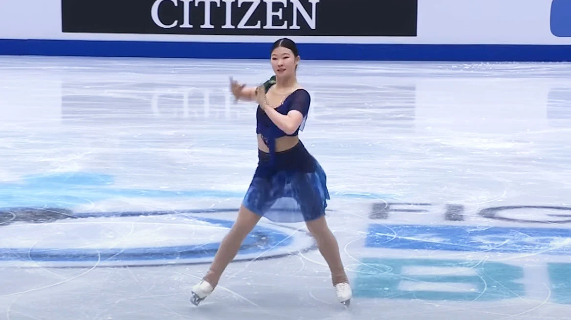 H  ΚΙΝΕΖΑ … ΑΣΤΕΡΟΜΑΤΑ  ΣΤΟΝ  ΠΑΓΟ