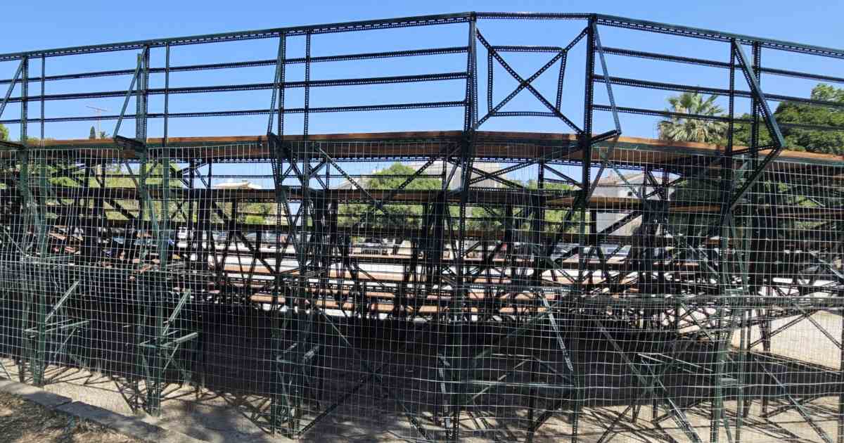 Γ.ΚΑΡΑΣΗΣ : “ΚΑΝΕΝΑ ΘΕΑΤΡΑΚΙ  ΤΟΥ  ΟΣΕ  ΔΕΝ  ΠΑΡΑΔΟΘΗΚΕ…- ΑΝΤΙΚΑΤΑΣΤΗΣΑΜΕ  ΣΑΝΙΔΕΣ…”