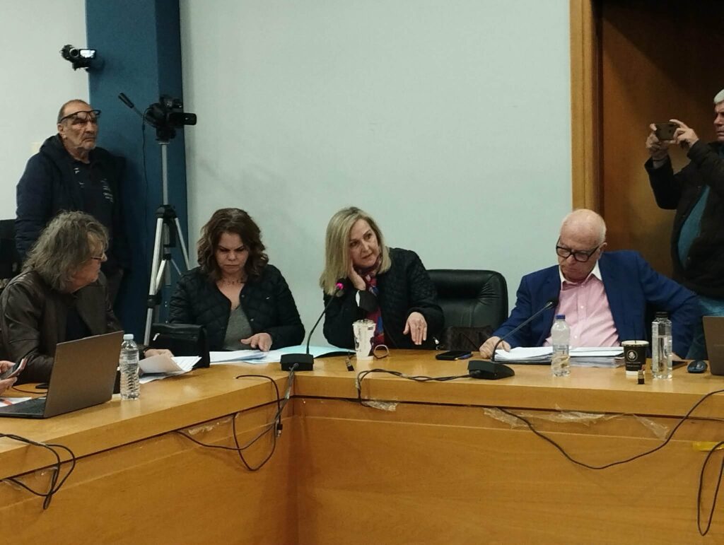 Εκρηκτικό κλίμα στο Δημοτικό Συμβούλιο Ναυπλιέων