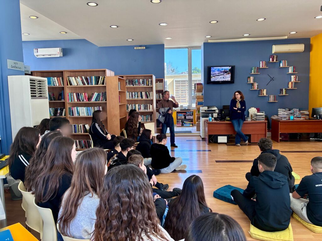 ΑΠΟ ΤΗΝ  ΚΑΛΑΜΑΤΑ  ΣΤΟ  ΑΡΓΟΣ