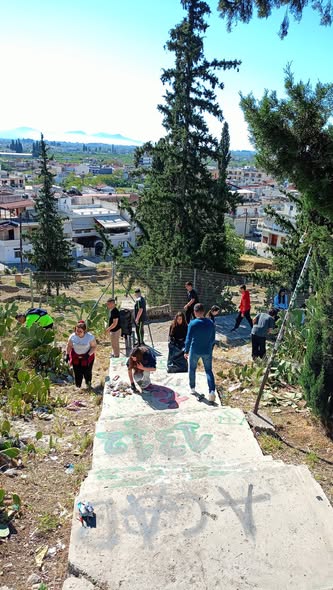 Στα σκαλάκια του Αγίου Γεωργίου στο Άργος…