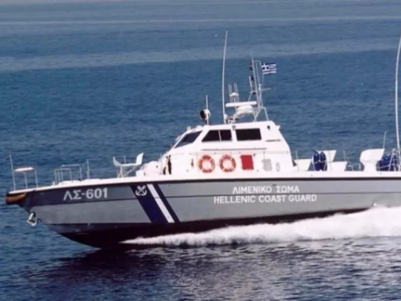ΑΡΓΟΛΙΔΑ – Βυθίστηκε αλιευτικό σκάφος